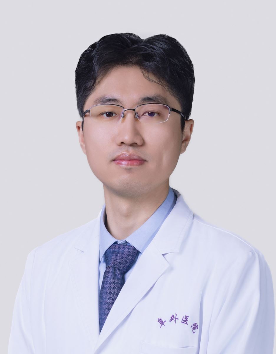杨滔